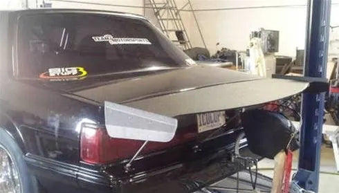 79-93 Mustang Outlaw Strutted Wing